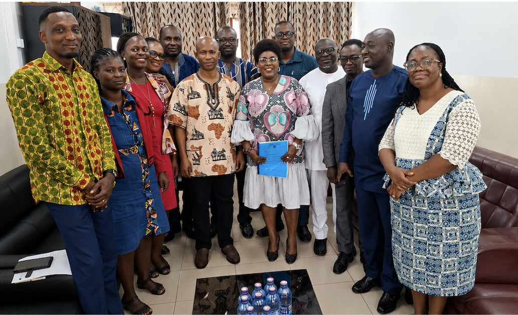 Members at the COHAS handing over ceremony